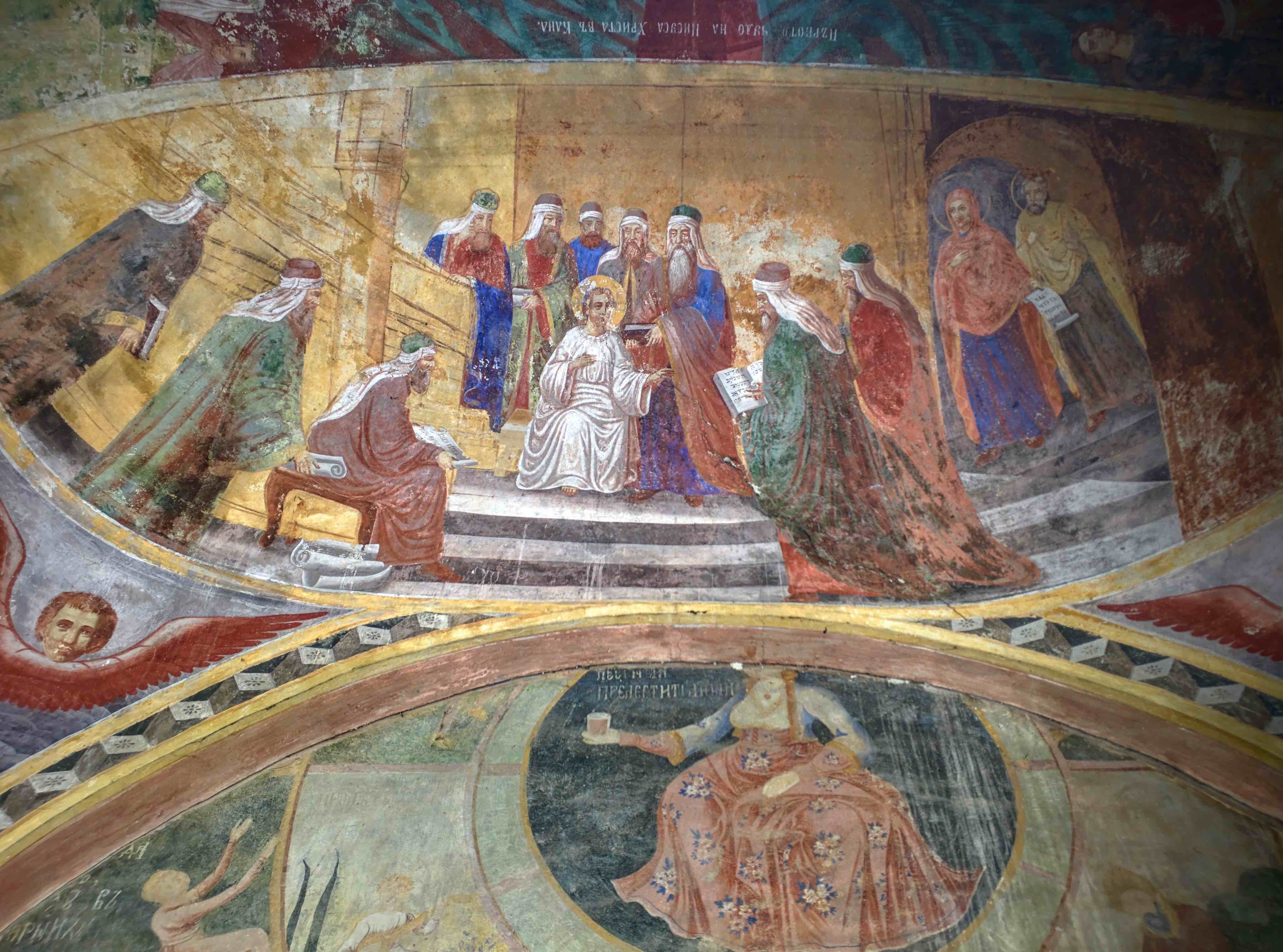 This is a continuation of fresco along the ceiling.